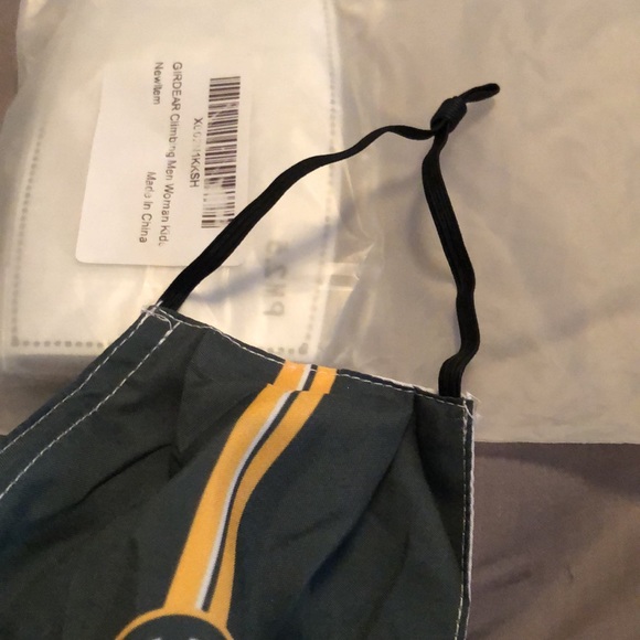 Green Bay face mask - Picture 2 of 4